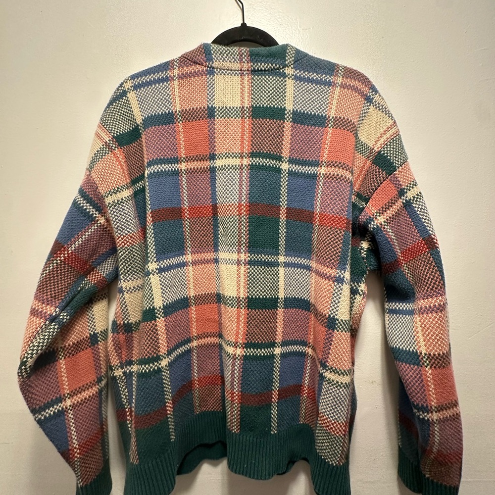 Abercrombie & Fitch Plaid Cardigan in Green and Red - Picture 10 of 11